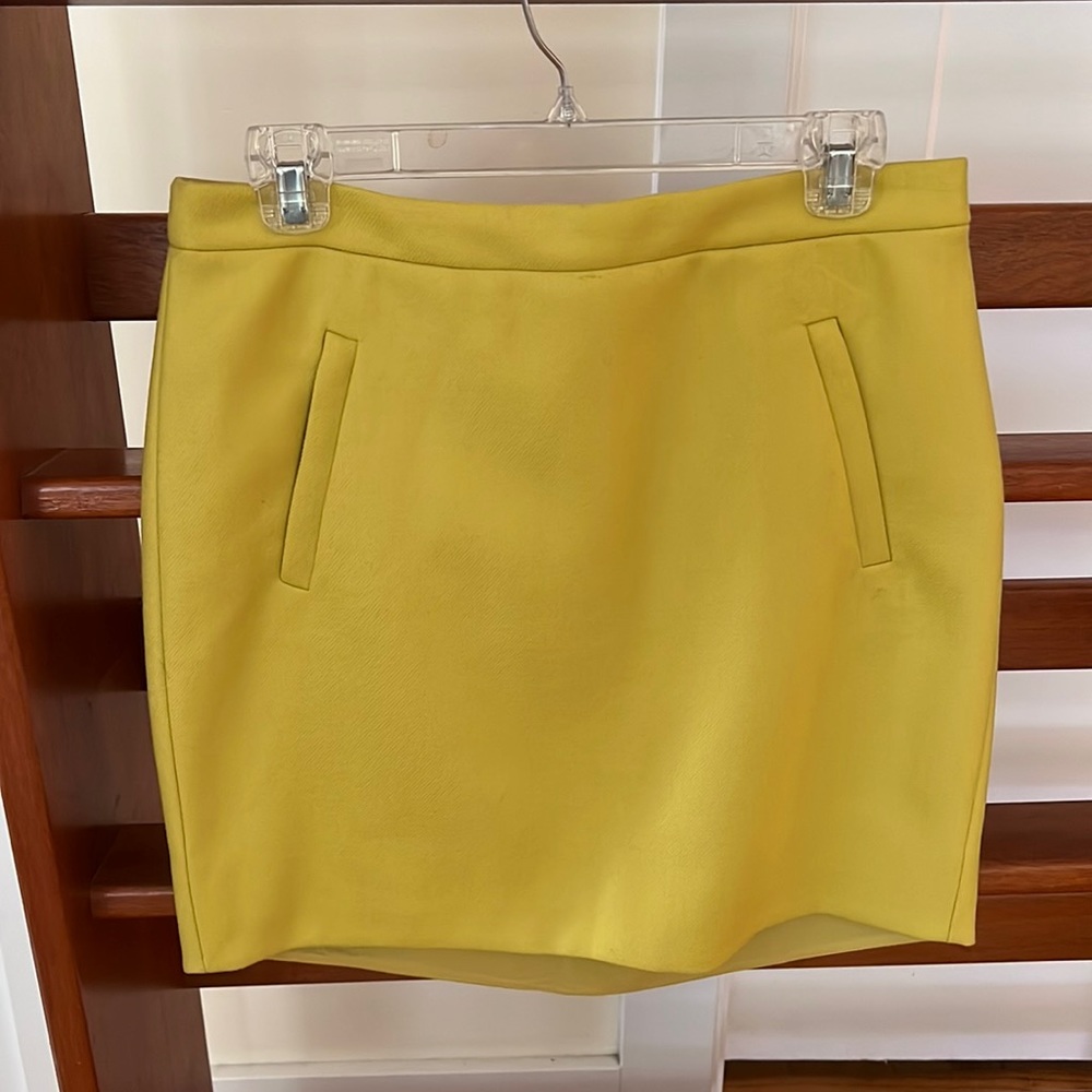 EUC Size 4 J. Crew Wool Mini Skirt